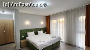[P03] Otopeni Suites- camera » foto by elenaadina
 - 
<span class="allrVoted glyphicon glyphicon-heart hidden" id="av1525723"></span>
<a class="m-l-10 hidden" id="sv1525723" onclick="voting_Foto_DelVot(,1525723,29305)" role="button">șterge vot <span class="glyphicon glyphicon-remove"></span></a>
<a id="v91525723" class=" c-red"  onclick="voting_Foto_SetVot(1525723)" role="button"><span class="glyphicon glyphicon-heart-empty"></span> <b>LIKE</b> = Votează poza</a> <img class="hidden"  id="f1525723W9" src="/imagini/loader.gif" border="0" /><span class="AjErrMes hidden" id="e1525723ErM"></span>