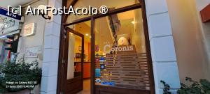 [P07] Hotel Coronis, Chora Naxos, intrare » foto by irinad
 - 
<span class="allrVoted glyphicon glyphicon-heart hidden" id="av1526676"></span>
<a class="m-l-10 hidden" id="sv1526676" onclick="voting_Foto_DelVot(,1526676,29310)" role="button">șterge vot <span class="glyphicon glyphicon-remove"></span></a>
<a id="v91526676" class=" c-red"  onclick="voting_Foto_SetVot(1526676)" role="button"><span class="glyphicon glyphicon-heart-empty"></span> <b>LIKE</b> = Votează poza</a> <img class="hidden"  id="f1526676W9" src="/imagini/loader.gif" border="0" /><span class="AjErrMes hidden" id="e1526676ErM"></span>