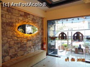 [P22] hotel Grand Medya hol intrare » foto by Yolanda
 - 
<span class="allrVoted glyphicon glyphicon-heart hidden" id="av1528374"></span>
<a class="m-l-10 hidden" id="sv1528374" onclick="voting_Foto_DelVot(,1528374,29324)" role="button">șterge vot <span class="glyphicon glyphicon-remove"></span></a>
<a id="v91528374" class=" c-red"  onclick="voting_Foto_SetVot(1528374)" role="button"><span class="glyphicon glyphicon-heart-empty"></span> <b>LIKE</b> = Votează poza</a> <img class="hidden"  id="f1528374W9" src="/imagini/loader.gif" border="0" /><span class="AjErrMes hidden" id="e1528374ErM"></span>