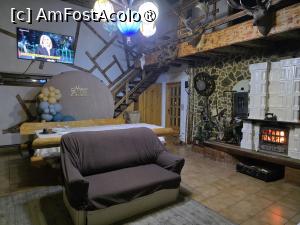 [P16] Căsuțele din Pădure; sala de mese » foto by crismis
 - 
<span class="allrVoted glyphicon glyphicon-heart hidden" id="av1530163"></span>
<a class="m-l-10 hidden" id="sv1530163" onclick="voting_Foto_DelVot(,1530163,29343)" role="button">șterge vot <span class="glyphicon glyphicon-remove"></span></a>
<a id="v91530163" class=" c-red"  onclick="voting_Foto_SetVot(1530163)" role="button"><span class="glyphicon glyphicon-heart-empty"></span> <b>LIKE</b> = Votează poza</a> <img class="hidden"  id="f1530163W9" src="/imagini/loader.gif" border="0" /><span class="AjErrMes hidden" id="e1530163ErM"></span>