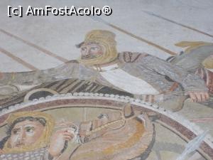 [P02] Muzeul Național de Arheologie, Napoli. Mozaic cu Lupta de la Issis 333 &icirc;.Hr. Detaliu cu regele Darius al Persiei. » foto by mihaelavoicu
 - 
<span class="allrVoted glyphicon glyphicon-heart hidden" id="av1188216"></span>
<a class="m-l-10 hidden" id="sv1188216" onclick="voting_Foto_DelVot(,1188216,29347)" role="button">șterge vot <span class="glyphicon glyphicon-remove"></span></a>
<a id="v91188216" class=" c-red"  onclick="voting_Foto_SetVot(1188216)" role="button"><span class="glyphicon glyphicon-heart-empty"></span> <b>LIKE</b> = Votează poza</a> <img class="hidden"  id="f1188216W9" src="/imagini/loader.gif" border="0" /><span class="AjErrMes hidden" id="e1188216ErM"></span>