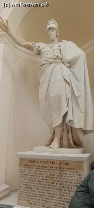 [P07] Statuia lui Ferdinand I de Bourbon. » foto by tata123 🔱
 - 
<span class="allrVoted glyphicon glyphicon-heart hidden" id="av1530388"></span>
<a class="m-l-10 hidden" id="sv1530388" onclick="voting_Foto_DelVot(,1530388,29347)" role="button">șterge vot <span class="glyphicon glyphicon-remove"></span></a>
<a id="v91530388" class=" c-red"  onclick="voting_Foto_SetVot(1530388)" role="button"><span class="glyphicon glyphicon-heart-empty"></span> <b>LIKE</b> = Votează poza</a> <img class="hidden"  id="f1530388W9" src="/imagini/loader.gif" border="0" /><span class="AjErrMes hidden" id="e1530388ErM"></span>