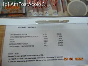 [P07] lista preturi minibar » foto by Yolanda
 - 
<span class="allrVoted glyphicon glyphicon-heart hidden" id="av1531132"></span>
<a class="m-l-10 hidden" id="sv1531132" onclick="voting_Foto_DelVot(,1531132,29351)" role="button">șterge vot <span class="glyphicon glyphicon-remove"></span></a>
<a id="v91531132" class=" c-red"  onclick="voting_Foto_SetVot(1531132)" role="button"><span class="glyphicon glyphicon-heart-empty"></span> <b>LIKE</b> = Votează poza</a> <img class="hidden"  id="f1531132W9" src="/imagini/loader.gif" border="0" /><span class="AjErrMes hidden" id="e1531132ErM"></span>