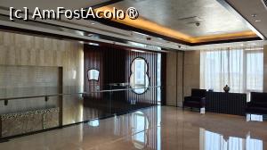 [P22] Hilton Beijing Capital Airport, hol » foto by elenaadina
 - 
<span class="allrVoted glyphicon glyphicon-heart hidden" id="av1531242"></span>
<a class="m-l-10 hidden" id="sv1531242" onclick="voting_Foto_DelVot(,1531242,29352)" role="button">șterge vot <span class="glyphicon glyphicon-remove"></span></a>
<a id="v91531242" class=" c-red"  onclick="voting_Foto_SetVot(1531242)" role="button"><span class="glyphicon glyphicon-heart-empty"></span> <b>LIKE</b> = Votează poza</a> <img class="hidden"  id="f1531242W9" src="/imagini/loader.gif" border="0" /><span class="AjErrMes hidden" id="e1531242ErM"></span>