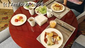 [P49] Hilton Beijing Capital Airport, restaurant mic dejun » foto by elenaadina
 - 
<span class="allrVoted glyphicon glyphicon-heart hidden" id="av1531269"></span>
<a class="m-l-10 hidden" id="sv1531269" onclick="voting_Foto_DelVot(,1531269,29352)" role="button">șterge vot <span class="glyphicon glyphicon-remove"></span></a>
<a id="v91531269" class=" c-red"  onclick="voting_Foto_SetVot(1531269)" role="button"><span class="glyphicon glyphicon-heart-empty"></span> <b>LIKE</b> = Votează poza</a> <img class="hidden"  id="f1531269W9" src="/imagini/loader.gif" border="0" /><span class="AjErrMes hidden" id="e1531269ErM"></span>