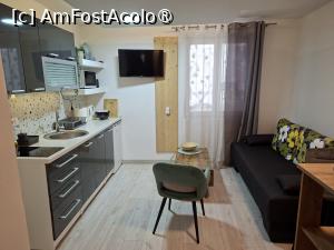 [P20] Niš, Tanis Apartments, Apartamentul, Camera combinată, Zona de bucătăreală și deconectare » foto by mprofeanu
 - 
<span class="allrVoted glyphicon glyphicon-heart hidden" id="av1532849"></span>
<a class="m-l-10 hidden" id="sv1532849" onclick="voting_Foto_DelVot(,1532849,29358)" role="button">șterge vot <span class="glyphicon glyphicon-remove"></span></a>
<a id="v91532849" class=" c-red"  onclick="voting_Foto_SetVot(1532849)" role="button"><span class="glyphicon glyphicon-heart-empty"></span> <b>LIKE</b> = Votează poza</a> <img class="hidden"  id="f1532849W9" src="/imagini/loader.gif" border="0" /><span class="AjErrMes hidden" id="e1532849ErM"></span>