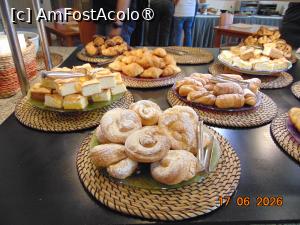 [P30] hotel Tossa de Mar, oferta de mic dejun » foto by Yolanda
 - 
<span class="allrVoted glyphicon glyphicon-heart hidden" id="av1533372"></span>
<a class="m-l-10 hidden" id="sv1533372" onclick="voting_Foto_DelVot(,1533372,29363)" role="button">șterge vot <span class="glyphicon glyphicon-remove"></span></a>
<a id="v91533372" class=" c-red"  onclick="voting_Foto_SetVot(1533372)" role="button"><span class="glyphicon glyphicon-heart-empty"></span> <b>LIKE</b> = Votează poza</a> <img class="hidden"  id="f1533372W9" src="/imagini/loader.gif" border="0" /><span class="AjErrMes hidden" id="e1533372ErM"></span>