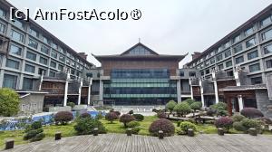 [P15] Howard Johnson Neodalle Resort Zhangjiajie » foto by elenaadina
 - 
<span class="allrVoted glyphicon glyphicon-heart hidden" id="av1533687"></span>
<a class="m-l-10 hidden" id="sv1533687" onclick="voting_Foto_DelVot(,1533687,29370)" role="button">șterge vot <span class="glyphicon glyphicon-remove"></span></a>
<a id="v91533687" class=" c-red"  onclick="voting_Foto_SetVot(1533687)" role="button"><span class="glyphicon glyphicon-heart-empty"></span> <b>LIKE</b> = Votează poza</a> <img class="hidden"  id="f1533687W9" src="/imagini/loader.gif" border="0" /><span class="AjErrMes hidden" id="e1533687ErM"></span>
