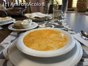 [P11] Restaurantul Pensiune Mărginimea Sibiului - ciorba de burtă » foto by nicole33
 - 
<span class="allrVoted glyphicon glyphicon-heart hidden" id="av1466302"></span>
<a class="m-l-10 hidden" id="sv1466302" onclick="voting_Foto_DelVot(,1466302,29384)" role="button">șterge vot <span class="glyphicon glyphicon-remove"></span></a>
<a id="v91466302" class=" c-red"  onclick="voting_Foto_SetVot(1466302)" role="button"><span class="glyphicon glyphicon-heart-empty"></span> <b>LIKE</b> = Votează poza</a> <img class="hidden"  id="f1466302W9" src="/imagini/loader.gif" border="0" /><span class="AjErrMes hidden" id="e1466302ErM"></span>