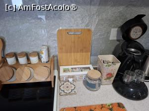 [P12] Prizren, Kosovo, City Center Studio Apartment, Zona de Bucătăreală » foto by mprofeanu
 - 
<span class="allrVoted glyphicon glyphicon-heart hidden" id="av1535824"></span>
<a class="m-l-10 hidden" id="sv1535824" onclick="voting_Foto_DelVot(,1535824,29390)" role="button">șterge vot <span class="glyphicon glyphicon-remove"></span></a>
<a id="v91535824" class=" c-red"  onclick="voting_Foto_SetVot(1535824)" role="button"><span class="glyphicon glyphicon-heart-empty"></span> <b>LIKE</b> = Votează poza</a> <img class="hidden"  id="f1535824W9" src="/imagini/loader.gif" border="0" /><span class="AjErrMes hidden" id="e1535824ErM"></span>