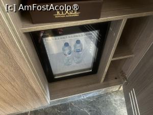 [P22] Rixos Montaza Alexandria - minibarul de tot râsul » foto by nicole33
 - 
<span class="allrVoted glyphicon glyphicon-heart hidden" id="av1545945"></span>
<a class="m-l-10 hidden" id="sv1545945" onclick="voting_Foto_DelVot(,1545945,29398)" role="button">șterge vot <span class="glyphicon glyphicon-remove"></span></a>
<a id="v91545945" class=" c-red"  onclick="voting_Foto_SetVot(1545945)" role="button"><span class="glyphicon glyphicon-heart-empty"></span> <b>LIKE</b> = Votează poza</a> <img class="hidden"  id="f1545945W9" src="/imagini/loader.gif" border="0" /><span class="AjErrMes hidden" id="e1545945ErM"></span>