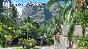 [P02] Dinarobin Beachcomber Golf Resort & Spa –  muntele Le Morne » foto by elenaadina
 - 
<span class="allrVoted glyphicon glyphicon-heart hidden" id="av1537384"></span>
<a class="m-l-10 hidden" id="sv1537384" onclick="voting_Foto_DelVot(,1537384,29403)" role="button">șterge vot <span class="glyphicon glyphicon-remove"></span></a>
<a id="v91537384" class=" c-red"  onclick="voting_Foto_SetVot(1537384)" role="button"><span class="glyphicon glyphicon-heart-empty"></span> <b>LIKE</b> = Votează poza</a> <img class="hidden"  id="f1537384W9" src="/imagini/loader.gif" border="0" /><span class="AjErrMes hidden" id="e1537384ErM"></span>