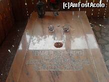 [P13] Mormantul ctitorului de la Manastirea Sfanta Ana, » foto by georgiana
 - 
<span class="allrVoted glyphicon glyphicon-heart hidden" id="av123235"></span>
<a class="m-l-10 hidden" id="sv123235" onclick="voting_Foto_DelVot(,123235,29413)" role="button">șterge vot <span class="glyphicon glyphicon-remove"></span></a>
<a id="v9123235" class=" c-red"  onclick="voting_Foto_SetVot(123235)" role="button"><span class="glyphicon glyphicon-heart-empty"></span> <b>LIKE</b> = Votează poza</a> <img class="hidden"  id="f123235W9" src="/imagini/loader.gif" border="0" /><span class="AjErrMes hidden" id="e123235ErM"></span>
