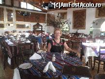 [P32] la restaurant in asteptarea dinneului, mobilierul si textilele de pe peretisunt originale » foto by grecudoina
 - 
<span class="allrVoted glyphicon glyphicon-heart hidden" id="av399282"></span>
<a class="m-l-10 hidden" id="sv399282" onclick="voting_Foto_DelVot(,399282,29418)" role="button">șterge vot <span class="glyphicon glyphicon-remove"></span></a>
<a id="v9399282" class=" c-red"  onclick="voting_Foto_SetVot(399282)" role="button"><span class="glyphicon glyphicon-heart-empty"></span> <b>LIKE</b> = Votează poza</a> <img class="hidden"  id="f399282W9" src="/imagini/loader.gif" border="0" /><span class="AjErrMes hidden" id="e399282ErM"></span>