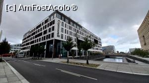 [P02] Hotel Comwell Copenhagen Portside » foto by elenaadina
 - 
<span class="allrVoted glyphicon glyphicon-heart hidden" id="av1539649"></span>
<a class="m-l-10 hidden" id="sv1539649" onclick="voting_Foto_DelVot(,1539649,29421)" role="button">șterge vot <span class="glyphicon glyphicon-remove"></span></a>
<a id="v91539649" class=" c-red"  onclick="voting_Foto_SetVot(1539649)" role="button"><span class="glyphicon glyphicon-heart-empty"></span> <b>LIKE</b> = Votează poza</a> <img class="hidden"  id="f1539649W9" src="/imagini/loader.gif" border="0" /><span class="AjErrMes hidden" id="e1539649ErM"></span>