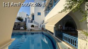 [P16] Romantica Hotel » foto by Mika
 - 
<span class="allrVoted glyphicon glyphicon-heart hidden" id="av1540376"></span>
<a class="m-l-10 hidden" id="sv1540376" onclick="voting_Foto_DelVot(,1540376,29426)" role="button">șterge vot <span class="glyphicon glyphicon-remove"></span></a>
<a id="v91540376" class=" c-red"  onclick="voting_Foto_SetVot(1540376)" role="button"><span class="glyphicon glyphicon-heart-empty"></span> <b>LIKE</b> = Votează poza</a> <img class="hidden"  id="f1540376W9" src="/imagini/loader.gif" border="0" /><span class="AjErrMes hidden" id="e1540376ErM"></span>