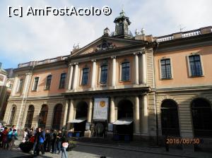 [P01] Fosta cladire a bursei, din piata Stortorget, actualmente gazduieste le parter muzeul Nobel » foto by mecut
 - 
<span class="allrVoted glyphicon glyphicon-heart hidden" id="av825970"></span>
<a class="m-l-10 hidden" id="sv825970" onclick="voting_Foto_DelVot(,825970,29431)" role="button">șterge vot <span class="glyphicon glyphicon-remove"></span></a>
<a id="v9825970" class=" c-red"  onclick="voting_Foto_SetVot(825970)" role="button"><span class="glyphicon glyphicon-heart-empty"></span> <b>LIKE</b> = Votează poza</a> <img class="hidden"  id="f825970W9" src="/imagini/loader.gif" border="0" /><span class="AjErrMes hidden" id="e825970ErM"></span>