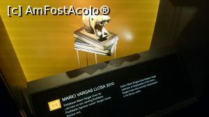 [P34] Am ajuns la literatura...  » foto by mecut
 - 
<span class="allrVoted glyphicon glyphicon-heart hidden" id="av826003"></span>
<a class="m-l-10 hidden" id="sv826003" onclick="voting_Foto_DelVot(,826003,29431)" role="button">șterge vot <span class="glyphicon glyphicon-remove"></span></a>
<a id="v9826003" class=" c-red"  onclick="voting_Foto_SetVot(826003)" role="button"><span class="glyphicon glyphicon-heart-empty"></span> <b>LIKE</b> = Votează poza</a> <img class="hidden"  id="f826003W9" src="/imagini/loader.gif" border="0" /><span class="AjErrMes hidden" id="e826003ErM"></span>