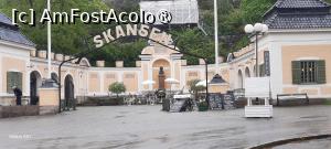 [P01] Stockholm, Skansen, Intrarea secundară din Strada Hazeliusbacken în Parcul Muzeu și Bustul Artur Hazelius » foto by mprofeanu
 - 
<span class="allrVoted glyphicon glyphicon-heart hidden" id="av1516474"></span>
<a class="m-l-10 hidden" id="sv1516474" onclick="voting_Foto_DelVot(,1516474,29431)" role="button">șterge vot <span class="glyphicon glyphicon-remove"></span></a>
<a id="v91516474" class=" c-red"  onclick="voting_Foto_SetVot(1516474)" role="button"><span class="glyphicon glyphicon-heart-empty"></span> <b>LIKE</b> = Votează poza</a> <img class="hidden"  id="f1516474W9" src="/imagini/loader.gif" border="0" /><span class="AjErrMes hidden" id="e1516474ErM"></span>