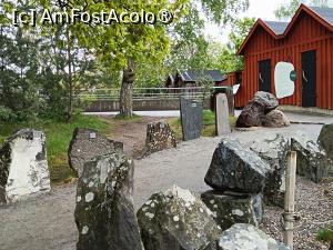 [P21] Stockholm, Skansen, Zona geologică, Expoziție în aer liber de roci și formațiuni geologice » foto by mprofeanu
 - 
<span class="allrVoted glyphicon glyphicon-heart hidden" id="av1516494"></span>
<a class="m-l-10 hidden" id="sv1516494" onclick="voting_Foto_DelVot(,1516494,29431)" role="button">șterge vot <span class="glyphicon glyphicon-remove"></span></a>
<a id="v91516494" class=" c-red"  onclick="voting_Foto_SetVot(1516494)" role="button"><span class="glyphicon glyphicon-heart-empty"></span> <b>LIKE</b> = Votează poza</a> <img class="hidden"  id="f1516494W9" src="/imagini/loader.gif" border="0" /><span class="AjErrMes hidden" id="e1516494ErM"></span>