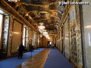 [P15] Salonul din Palatul Regal din Stockholm, cu decor asemanator cu Sala Oglinzilor de la Palatul Versailles.  » foto by ileanaxperta*
 - 
<span class="allrVoted glyphicon glyphicon-heart hidden" id="av580219"></span>
<a class="m-l-10 hidden" id="sv580219" onclick="voting_Foto_DelVot(,580219,29432)" role="button">șterge vot <span class="glyphicon glyphicon-remove"></span></a>
<a id="v9580219" class=" c-red"  onclick="voting_Foto_SetVot(580219)" role="button"><span class="glyphicon glyphicon-heart-empty"></span> <b>LIKE</b> = Votează poza</a> <img class="hidden"  id="f580219W9" src="/imagini/loader.gif" border="0" /><span class="AjErrMes hidden" id="e580219ErM"></span>