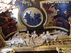 [P17] Detaliu de picturi si sculpturi in Palatul Regal din Stockholm » foto by ileanaxperta*
 - 
<span class="allrVoted glyphicon glyphicon-heart hidden" id="av580221"></span>
<a class="m-l-10 hidden" id="sv580221" onclick="voting_Foto_DelVot(,580221,29432)" role="button">șterge vot <span class="glyphicon glyphicon-remove"></span></a>
<a id="v9580221" class=" c-red"  onclick="voting_Foto_SetVot(580221)" role="button"><span class="glyphicon glyphicon-heart-empty"></span> <b>LIKE</b> = Votează poza</a> <img class="hidden"  id="f580221W9" src="/imagini/loader.gif" border="0" /><span class="AjErrMes hidden" id="e580221ErM"></span>