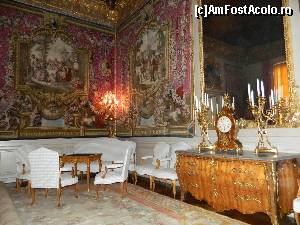 [P20] Camera de oaspeti din interiorul Palatului Regal, Stockholm » foto by ileanaxperta*
 - 
<span class="allrVoted glyphicon glyphicon-heart hidden" id="av580224"></span>
<a class="m-l-10 hidden" id="sv580224" onclick="voting_Foto_DelVot(,580224,29432)" role="button">șterge vot <span class="glyphicon glyphicon-remove"></span></a>
<a id="v9580224" class=" c-red"  onclick="voting_Foto_SetVot(580224)" role="button"><span class="glyphicon glyphicon-heart-empty"></span> <b>LIKE</b> = Votează poza</a> <img class="hidden"  id="f580224W9" src="/imagini/loader.gif" border="0" /><span class="AjErrMes hidden" id="e580224ErM"></span>