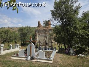 [P20] Mănăstirea Bogdănița » foto by adso
 - 
<span class="allrVoted glyphicon glyphicon-heart hidden" id="av1543333"></span>
<a class="m-l-10 hidden" id="sv1543333" onclick="voting_Foto_DelVot(,1543333,29444)" role="button">șterge vot <span class="glyphicon glyphicon-remove"></span></a>
<a id="v91543333" class=" c-red"  onclick="voting_Foto_SetVot(1543333)" role="button"><span class="glyphicon glyphicon-heart-empty"></span> <b>LIKE</b> = Votează poza</a> <img class="hidden"  id="f1543333W9" src="/imagini/loader.gif" border="0" /><span class="AjErrMes hidden" id="e1543333ErM"></span>
