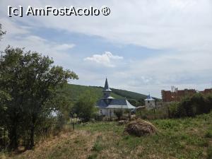 [P22] Mănăstirea Bogdănița » foto by adso
 - 
<span class="allrVoted glyphicon glyphicon-heart hidden" id="av1543335"></span>
<a class="m-l-10 hidden" id="sv1543335" onclick="voting_Foto_DelVot(,1543335,29444)" role="button">șterge vot <span class="glyphicon glyphicon-remove"></span></a>
<a id="v91543335" class=" c-red"  onclick="voting_Foto_SetVot(1543335)" role="button"><span class="glyphicon glyphicon-heart-empty"></span> <b>LIKE</b> = Votează poza</a> <img class="hidden"  id="f1543335W9" src="/imagini/loader.gif" border="0" /><span class="AjErrMes hidden" id="e1543335ErM"></span>