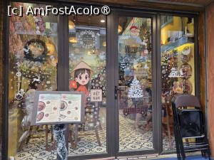 [P02] Hanoi-Oi Kitchen; vedere din afară » foto by crismis
 - 
<span class="allrVoted glyphicon glyphicon-heart hidden" id="av1546429"></span>
<a class="m-l-10 hidden" id="sv1546429" onclick="voting_Foto_DelVot(,1546429,29459)" role="button">șterge vot <span class="glyphicon glyphicon-remove"></span></a>
<a id="v91546429" class=" c-red"  onclick="voting_Foto_SetVot(1546429)" role="button"><span class="glyphicon glyphicon-heart-empty"></span> <b>LIKE</b> = Votează poza</a> <img class="hidden"  id="f1546429W9" src="/imagini/loader.gif" border="0" /><span class="AjErrMes hidden" id="e1546429ErM"></span>