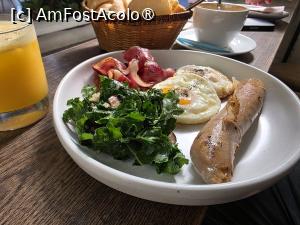 [P03] Le Comptoir; cealaltă parte » foto by crismis
 - 
<span class="allrVoted glyphicon glyphicon-heart hidden" id="av1535531"></span>
<a class="m-l-10 hidden" id="sv1535531" onclick="voting_Foto_DelVot(,1535531,29460)" role="button">șterge vot <span class="glyphicon glyphicon-remove"></span></a>
<a id="v91535531" class=" c-red"  onclick="voting_Foto_SetVot(1535531)" role="button"><span class="glyphicon glyphicon-heart-empty"></span> <b>LIKE</b> = Votează poza</a> <img class="hidden"  id="f1535531W9" src="/imagini/loader.gif" border="0" /><span class="AjErrMes hidden" id="e1535531ErM"></span>