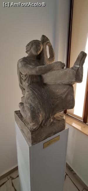 [P30] Constanta - Muzeul de Sculptura 'Ion Jalea'. Femeie cu harpa. » foto by iulianic
 - 
<span class="allrVoted glyphicon glyphicon-heart hidden" id="av1550159"></span>
<a class="m-l-10 hidden" id="sv1550159" onclick="voting_Foto_DelVot(,1550159,29478)" role="button">șterge vot <span class="glyphicon glyphicon-remove"></span></a>
<a id="v91550159" class=" c-red"  onclick="voting_Foto_SetVot(1550159)" role="button"><span class="glyphicon glyphicon-heart-empty"></span> <b>LIKE</b> = Votează poza</a> <img class="hidden"  id="f1550159W9" src="/imagini/loader.gif" border="0" /><span class="AjErrMes hidden" id="e1550159ErM"></span>