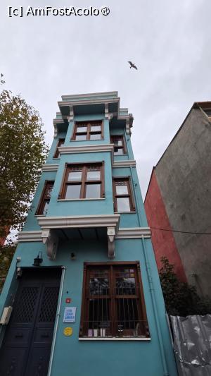 [P26] Tot prin cartierul Balat » foto by Tonyc
 - 
<span class="allrVoted glyphicon glyphicon-heart hidden" id="av1550425"></span>
<a class="m-l-10 hidden" id="sv1550425" onclick="voting_Foto_DelVot(,1550425,29480)" role="button">șterge vot <span class="glyphicon glyphicon-remove"></span></a>
<a id="v91550425" class=" c-red"  onclick="voting_Foto_SetVot(1550425)" role="button"><span class="glyphicon glyphicon-heart-empty"></span> <b>LIKE</b> = Votează poza</a> <img class="hidden"  id="f1550425W9" src="/imagini/loader.gif" border="0" /><span class="AjErrMes hidden" id="e1550425ErM"></span>